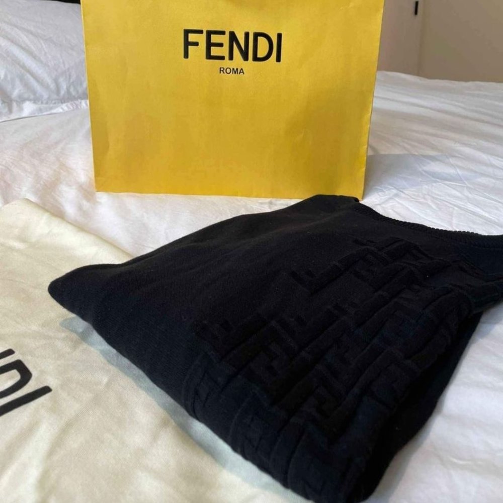 FENDI SWEATER